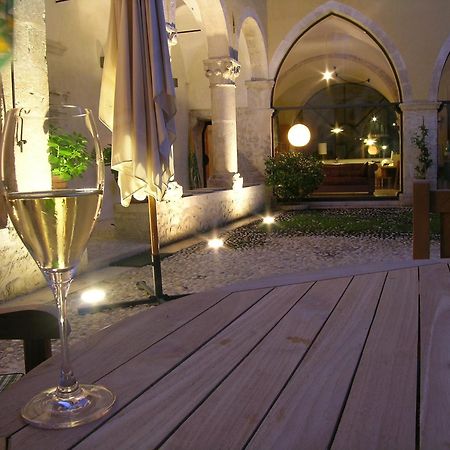 Grancia Dei Celestini Bed & Breakfast Sulmona Luaran gambar